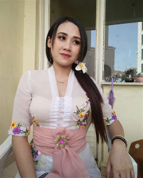 Bokep Indo Tante Cantik Manis Colmek